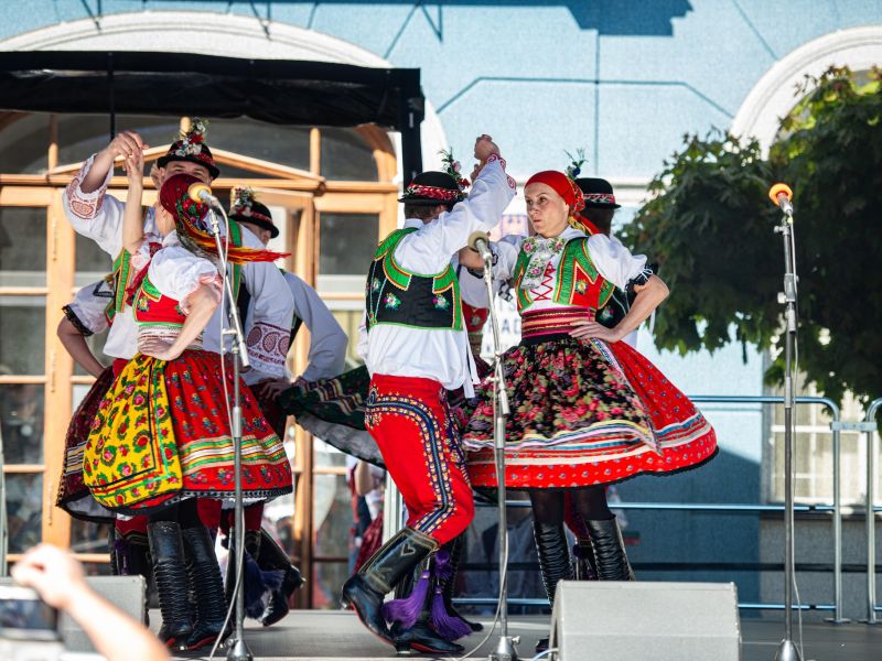 Mikulovská přehlídka vín, Setkání souborů pod Taneční horou