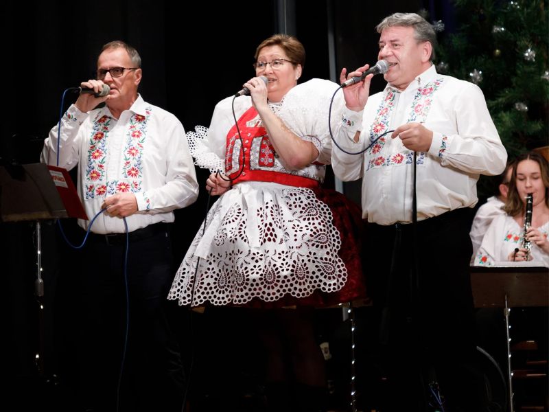 Vánoční koncert s DH Vacenovjáci Vánoční koncert s DH Vacenovjáci