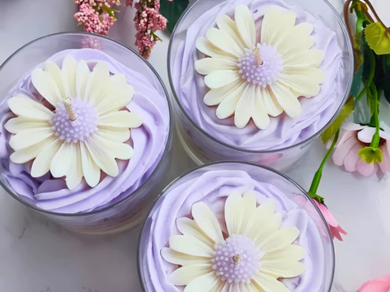 Workshop: Výroba aromatické svíčky šlehanou technikou